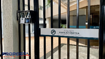 Apartamento para Venda em Maringá - PR, Zona 01 Centro