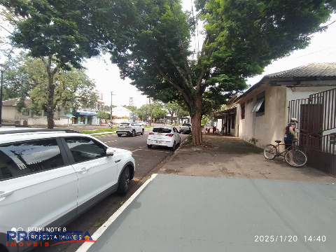 Sala Comercial para Locação em Maringá - PR, Zona 03