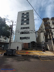 Apartamento para Venda em Maringá - PR, Zona 07