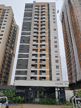 Apartamento para Venda em Maringá - PR, Zona 08