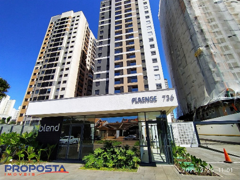 Apartamento para Locação em Maringá - PR, Zona 08
