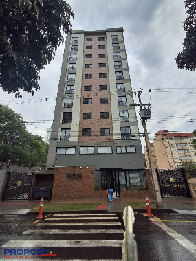 Apartamento para Locação em Maringá - PR, Zona 07