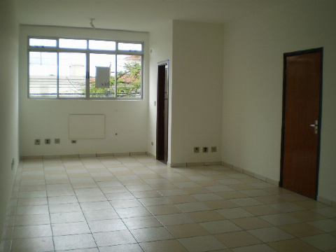 SALAS COMERCIAIS, Avenida Tiradentes