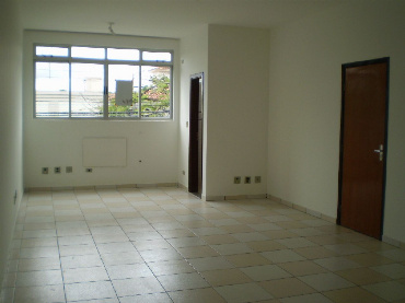 SALAS COMERCIAIS, Avenida Tiradentes