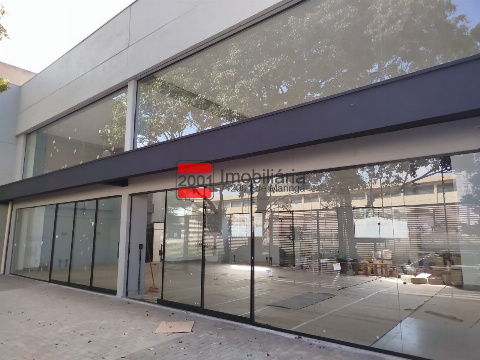 Sala Comercial (Loja) para Locação em Maringá - PR, Zona 07