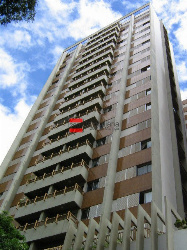 APARTAMENTOS, Rua Arthur Thomas