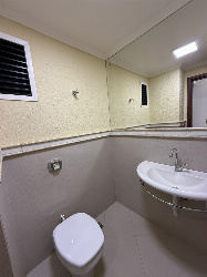 Apartamento para Locação em Maringá - PR, Zona 01 Centro