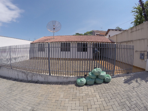 CASAS, Rua das Tipuanas