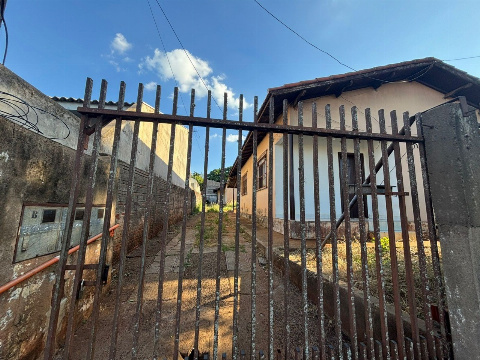 CASAS, Rua Quito