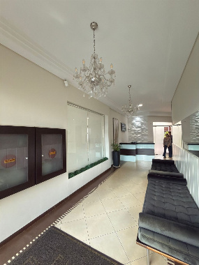 Apartamento para Locação em Maringá - PR, Zona 03