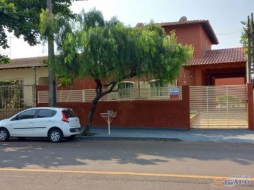 Sobrado para Venda em Londrina - PR, Jd Brasília