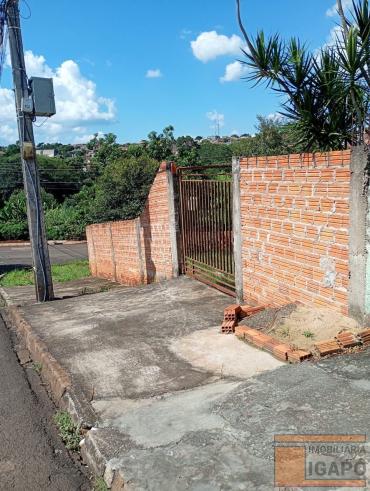 Casa para Venda em Londrina - PR, Cafezal