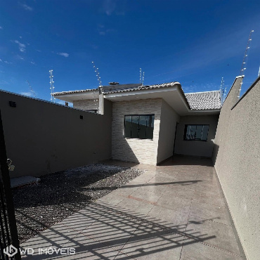 Casa para Venda em Sarandi - PR, Jd Aurora