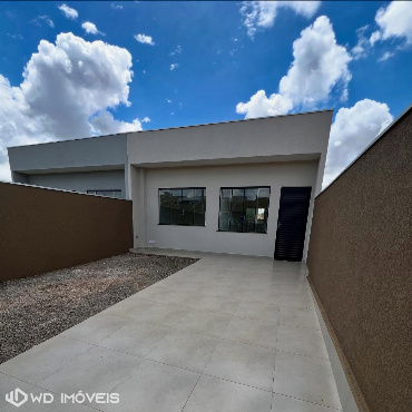 Casa para Venda em Sarandi - PR, Jd Leblon