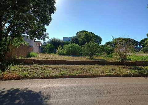 TERRENOS, Rua Alberto Zussa