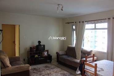 Apartamento para Venda em Maringá - PR, Zona 07