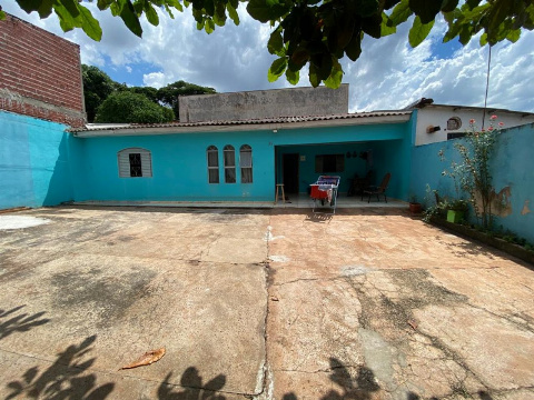 CASAS, Rua Pioneiro Santo Dela Valentina