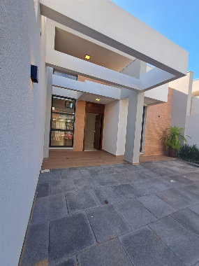 CASAS, Rua das Laranjeiras