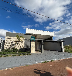 Casa para Venda em Cascavel - PR, Recanto Tropical