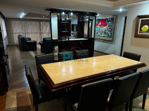 Apartamento para Venda em Cascavel - PR, Centro