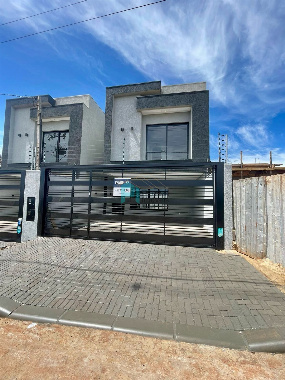 SOBRADOS, Rua Regina Maria Tonni Mugnol