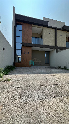 Sobrado para Venda em Cascavel - PR, Cassol