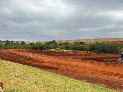TERRENOS, Rua Pioneiro Carlos Bulla