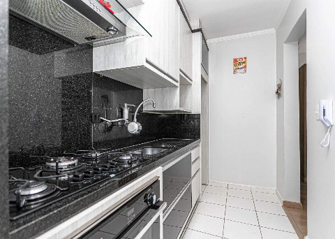 Apartamento para Venda em Maringá - PR, Zona 06