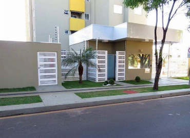 Apartamento para Venda em Maringá - PR, Zona 07
