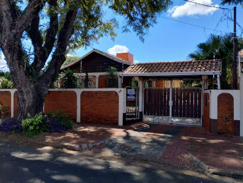 CASAS, Rua Romário Martins