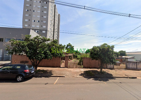 TERRENOS, Rua Castro Alves