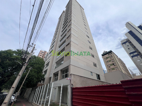 Apartamento para Venda em Maringá - PR, Zona 07