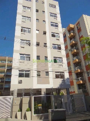 Apartamento para Venda em Maringá - PR, Zona 07