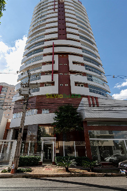 Apartamento para Venda em Maringá - PR, Zona 03