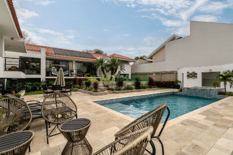 CASAS, Rua Saint Hilaire