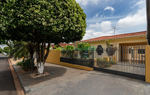 Casa para Venda em Maringá - PR, Jd Alvorada