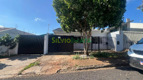 Casa para Venda em Maringá - PR, Jd Oriental