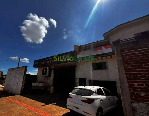 GALPÕES, Rua Rodolfo Cremm