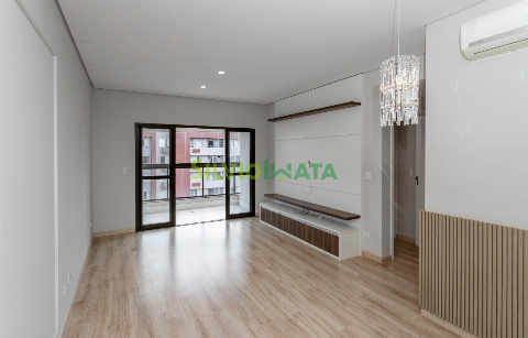Apartamento para Venda em Maringá - PR, Zona 01 Centro