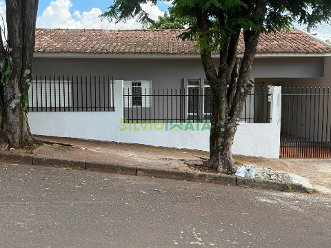 Casa para Venda em Maringá - PR, Pq das Laranjeiras