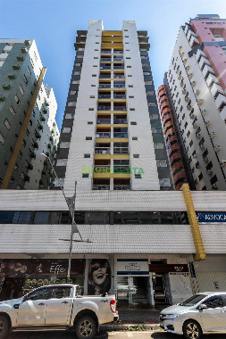 Apartamento para Locação em Maringá - PR, Zona 07