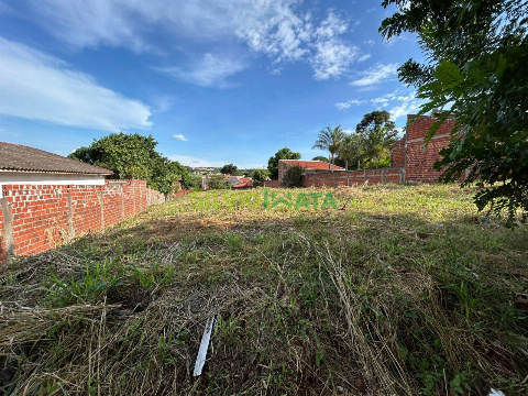 TERRENOS, Rua Pioneiro Mário Manganoti