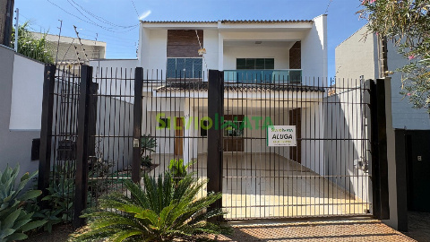 SOBRADOS, Rua Pioneiro Pedro Pupulim