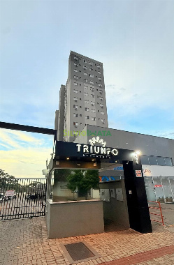Apartamento para Venda em Maringá - PR, Zona 06