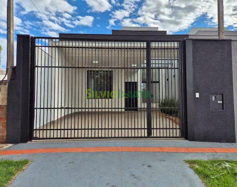 Casa para Venda em Maringá - PR, Pq Hortência