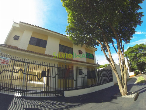 Sobrado para Venda em Maringá - PR, Vl Marumby