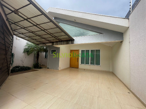 CASAS, Rua Pioneiro Antonio Bernardes