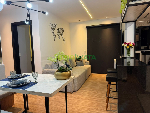 Apartamento para Venda em Maringá - PR, Zona 08