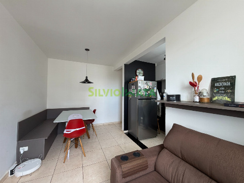Apartamento para Venda em Maringá - PR, Pq Industrial