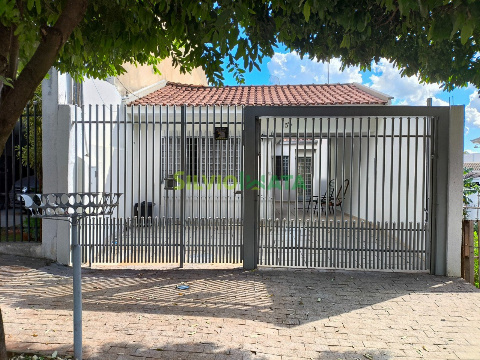 CASAS, Rua Adolpho Contessotto